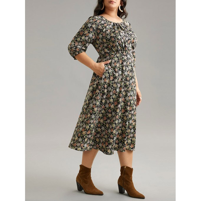 Crew-neck spliced plus-size floral dress for women