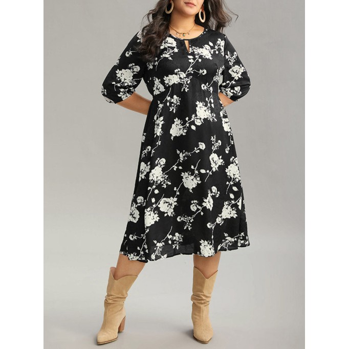 Elegant floral patchwork plus-size women's dress