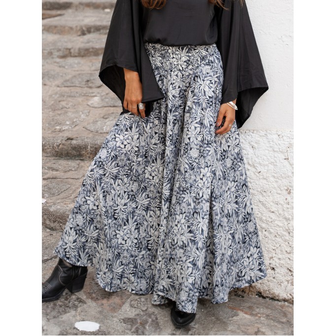 New in Bohemian casual pants skirt