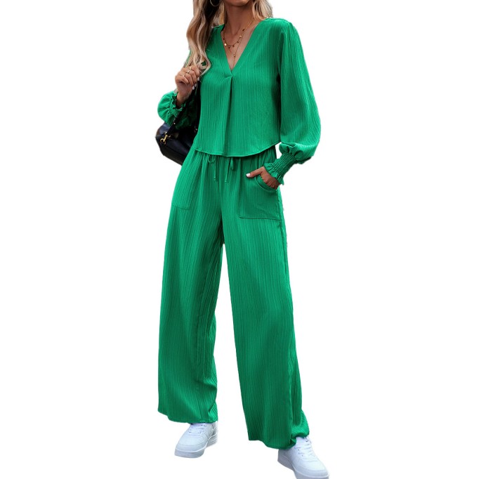 Solid V-neck shirt wide leg pants set