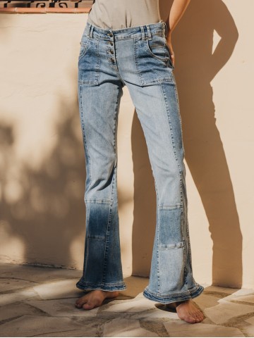 Straight casual jeans