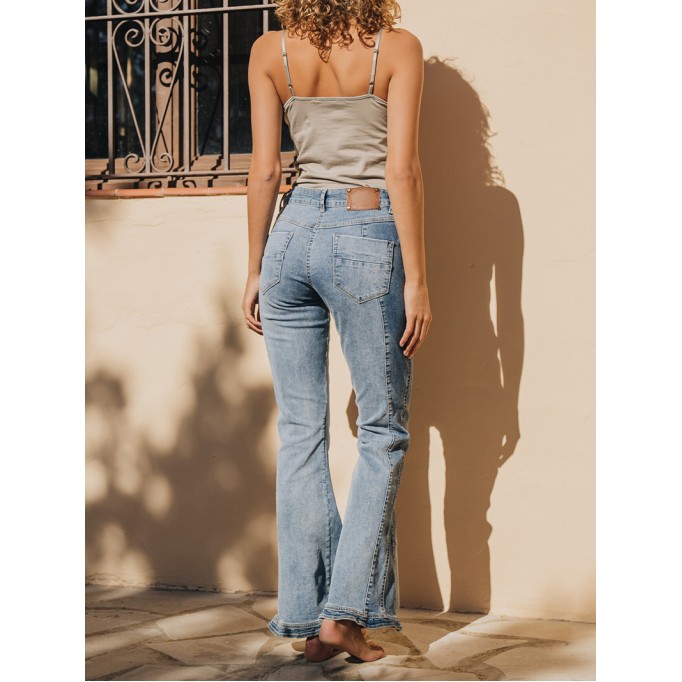 Straight casual jeans